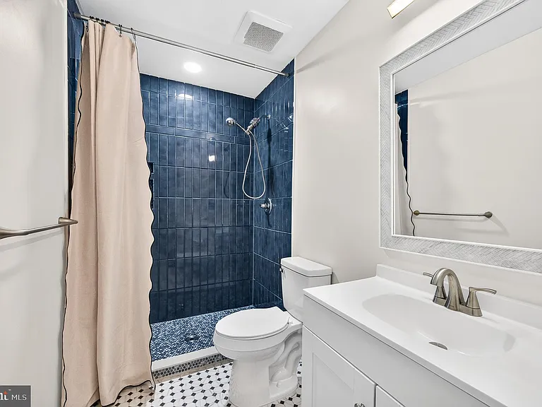 967 Herons Run Ln — Photo 42