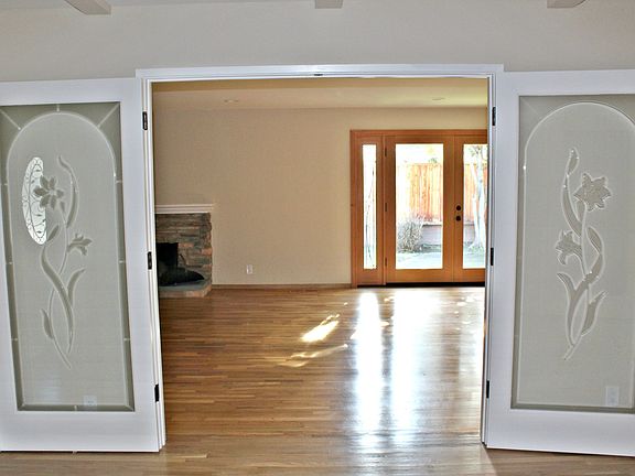 4th image of 1150 Lillick Dr