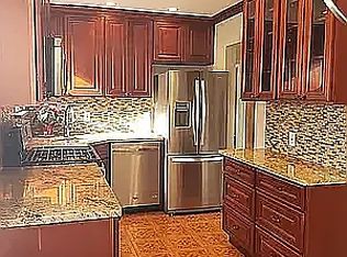 41-04 20th Rd #2F, Astoria, NY 11105