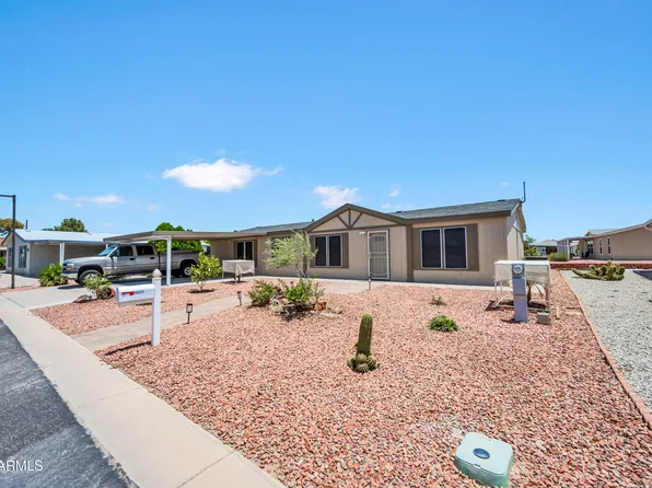 40571 N CLUBHOUSE Street, San Tan Valley, AZ 85140