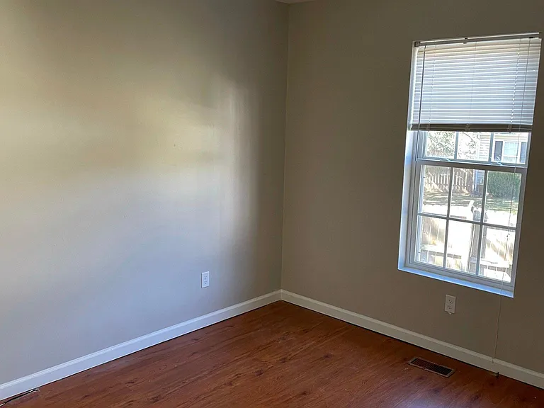 215 S Pasour St — Photo 13