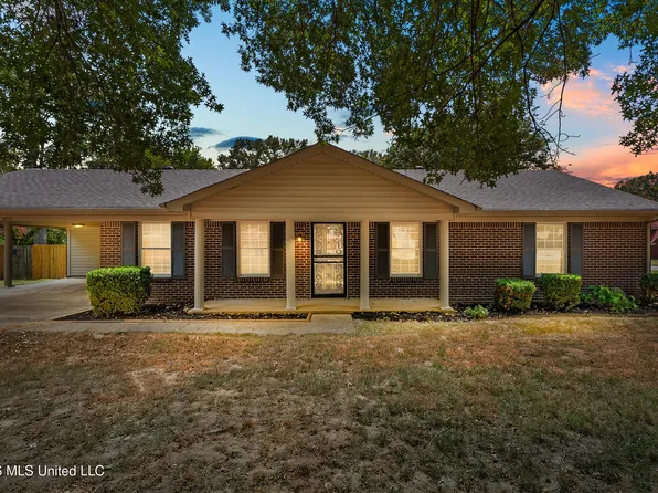 3855 Hilltop Dr, Horn Lake, MS 38637
