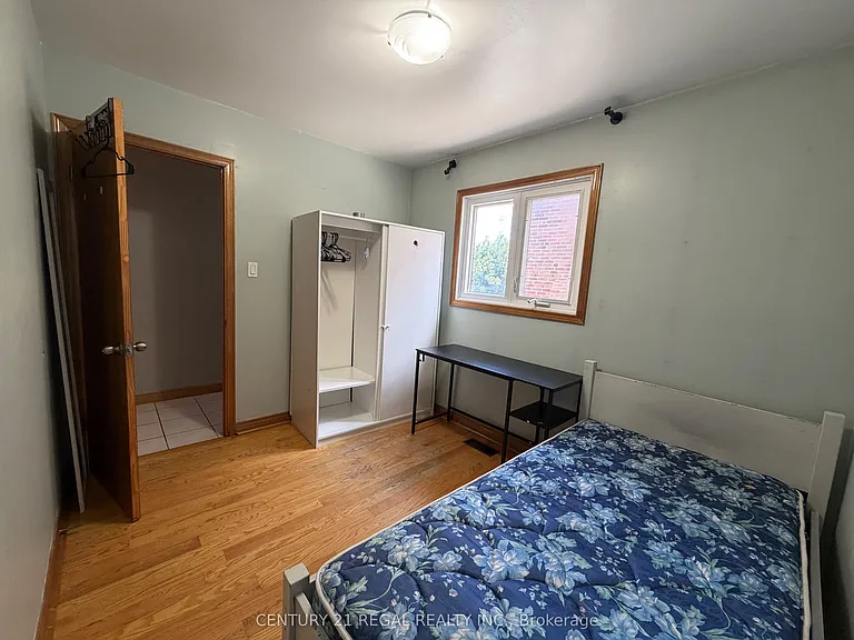 48 Iangrove Ter — Photo 2