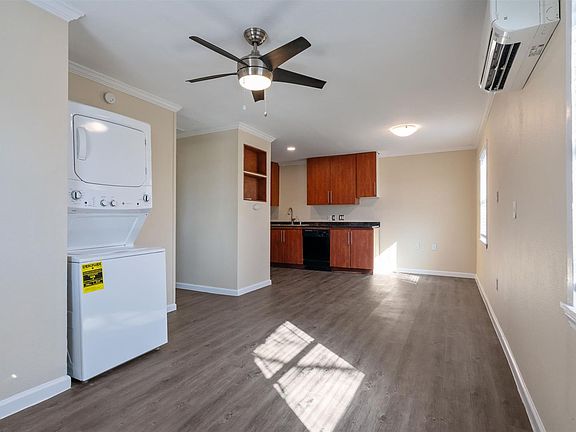 4th image of 506 W Grady Dr APT A