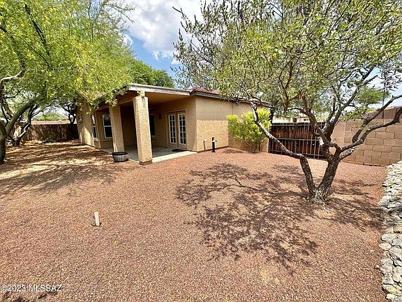 3rd image of 15188 N Triple Crown Pl