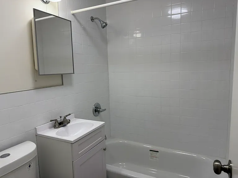 423 Avenue C #203 — Photo 4