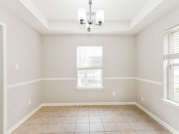 4th image of 95 Garden Springs Dr
