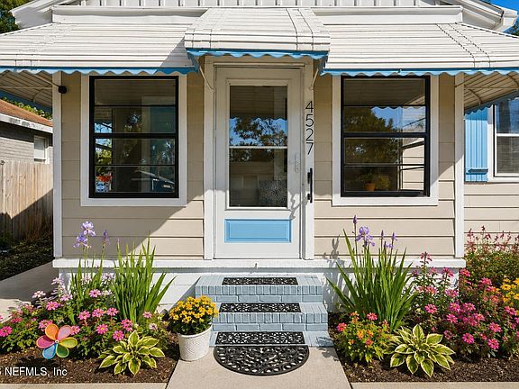4th image of 4527 HERCULES Avenue
