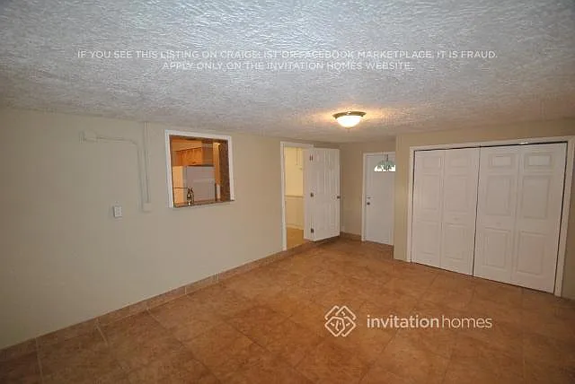 1612 NW 5th St — Photo 5