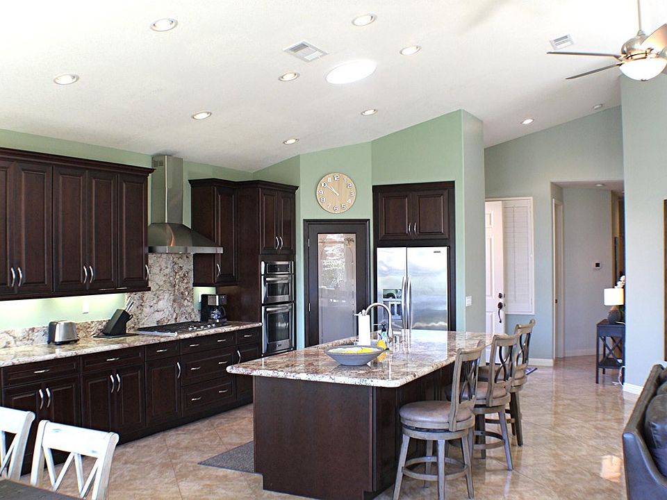 2nd image of 76753 Minaret Way