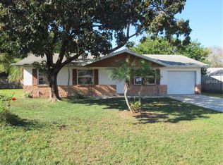 212 67th St E, Bradenton, FL 34208