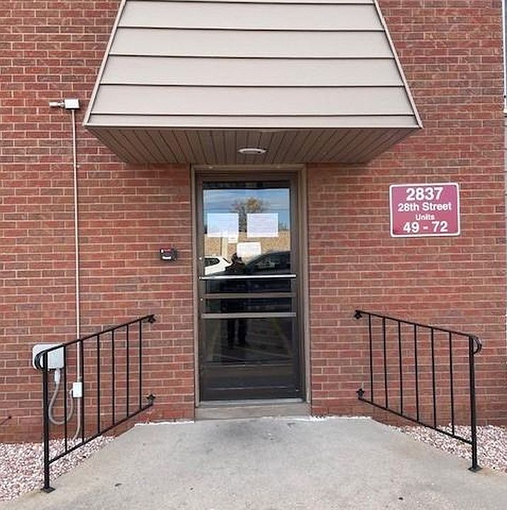 1st image of 2837 W 28th St #60