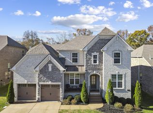 424 Warren Hill Dr, Mount Juliet, TN 37122