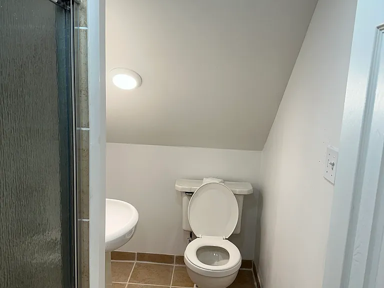 2237 S Homan Ave — Photo 11