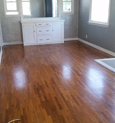 3rd image of 11566 Mississippi Ave