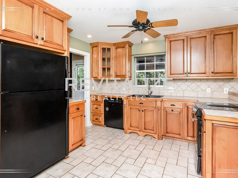2949 Cloverland Ct — Photo 23
