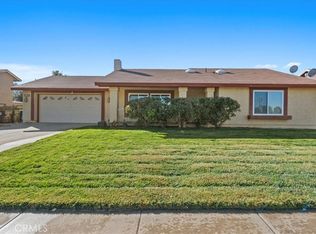 14219 Luna Rd, Victorville, CA 92392