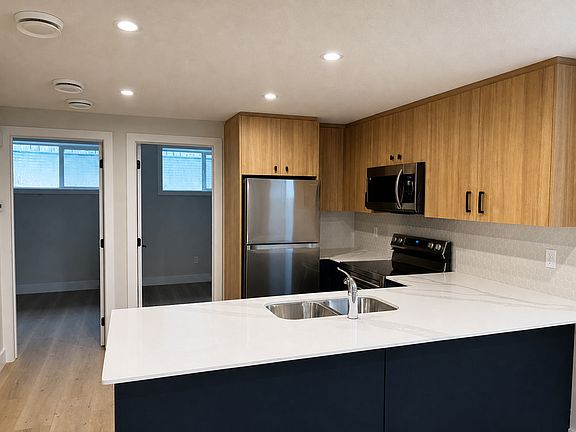 4th image of 15215 109th Ave NW Unit 2