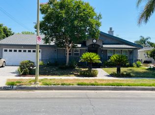 22842 Leadwell St, West Hills, CA 91307