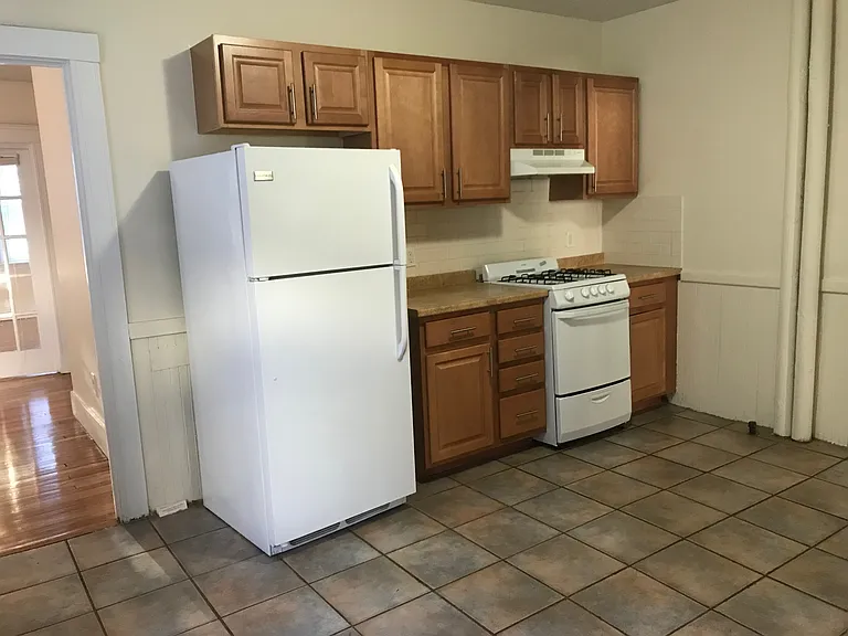 23 Gardner St #7 — Photo 8