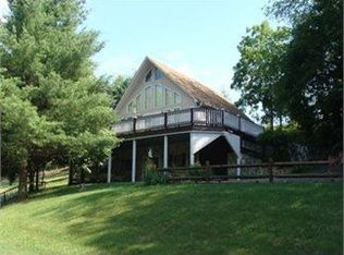 240 Cold Springs Ln, Galax, VA 24333