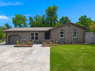 313 Pine Cone Ct, Ladson, SC 29456