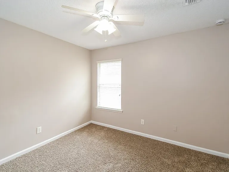 4123 Pebble Brooke Cir — Photo 13