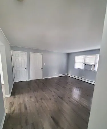 1026 E Division St #C — Photo 7