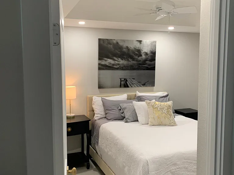 1 Beach Dr SE #801 — Photo 22