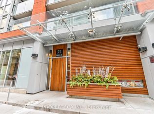 21 Nelson St #411, Toronto, ON M5V 3H9