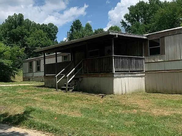 138 Mathews Rd, Oneida, TN 37841