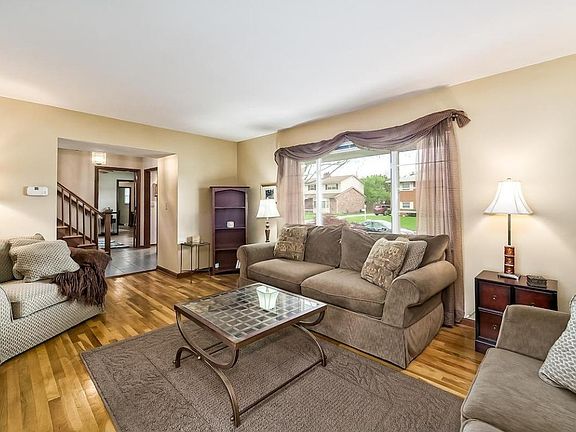 3rd image of 2679 Mitzi Dr