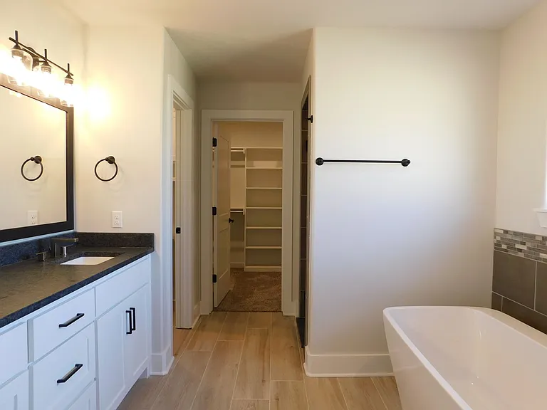 1026 Partridge Pl — Photo 8