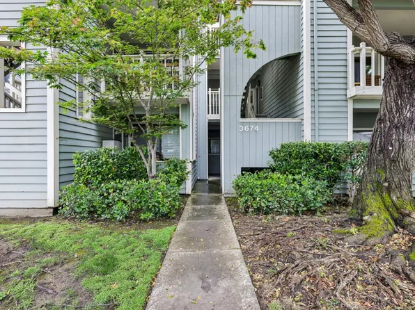 3674 Oakwood Ter APT 203, Fremont, CA 94536