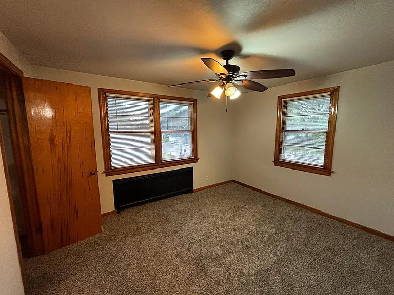 312 S Porter St — Photo 11