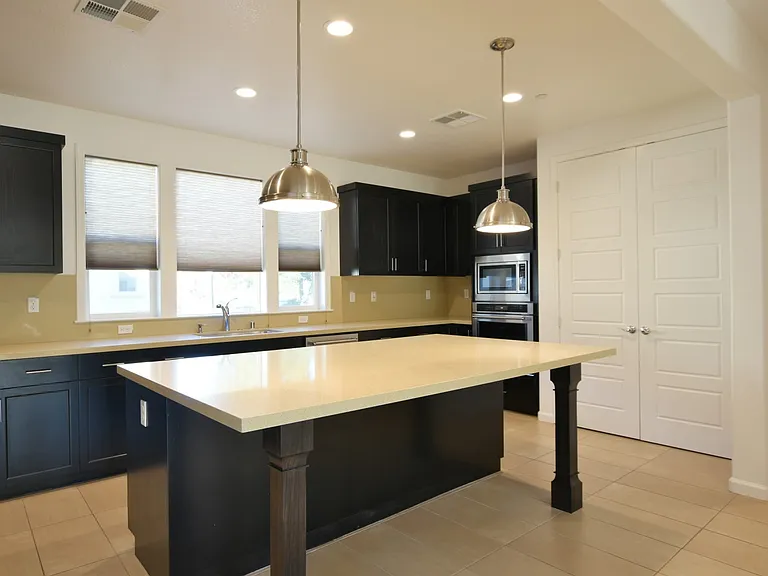 5018 Edenvale Ave — Photo 3
