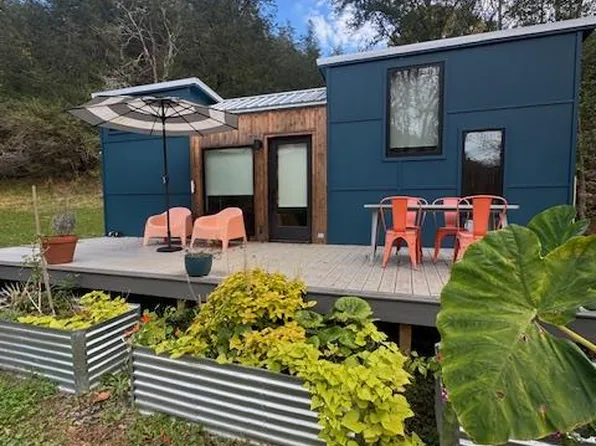 700 Ben Birdwell Ln, Bloomington Springs, TN 38545