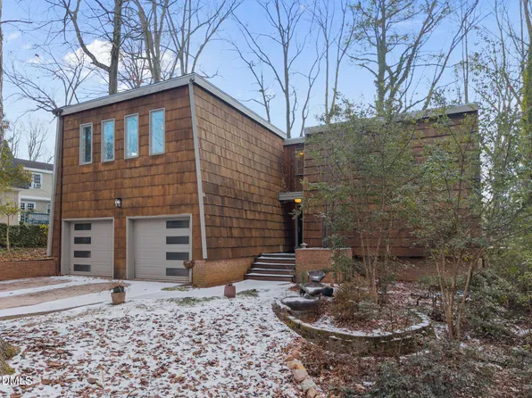 1108 Hemingway Dr, Raleigh, NC 27609