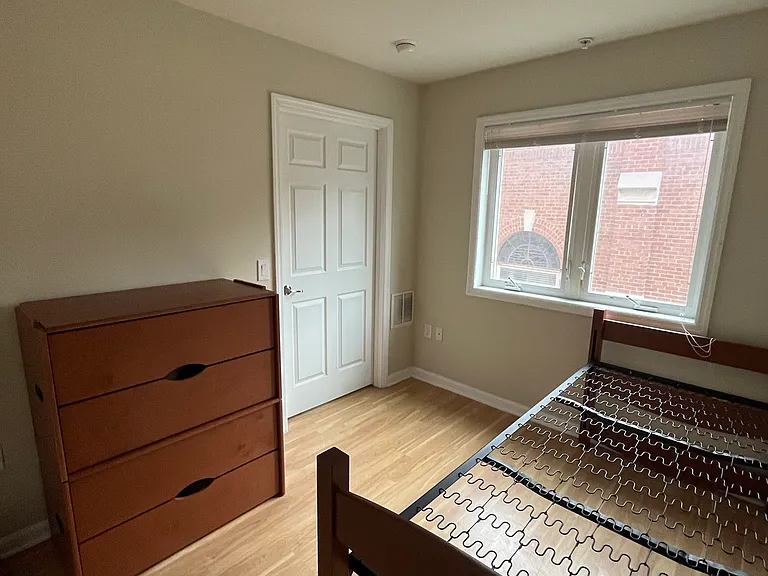 165-169 Barclay St #305 — Photo 10
