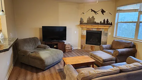 150 Spinner Rd #4 Photo 1
