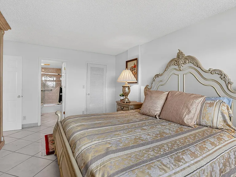 2121 N Ocean Blvd #805W — Photo 9