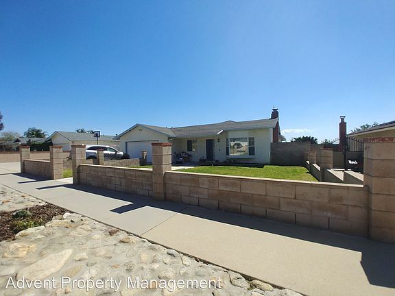 3rd image of 9843 Mignonette St