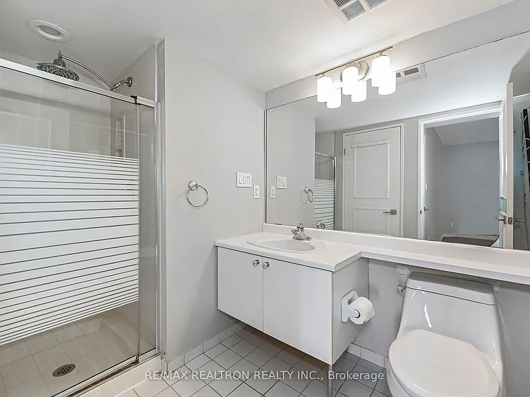 2261 Lake Shore Blvd W #1012 — Photo 21