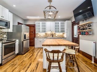209 Stage Rd UNIT 1, Woodstock, VT 05091