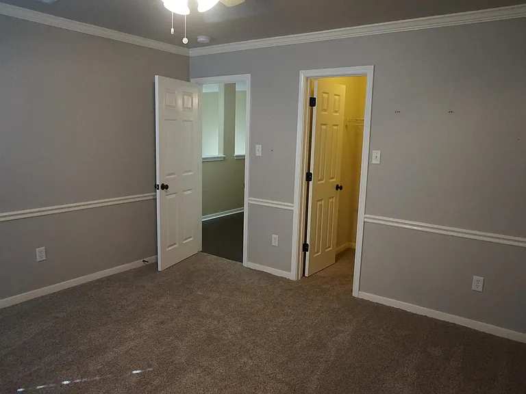 2121 Warwick Pl — Photo 16