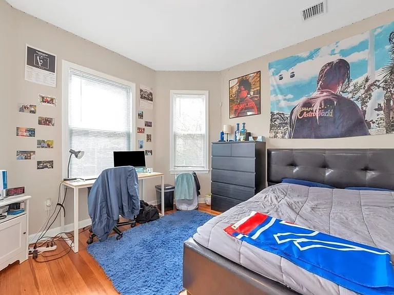 228 Calumet St #2 — Photo 11
