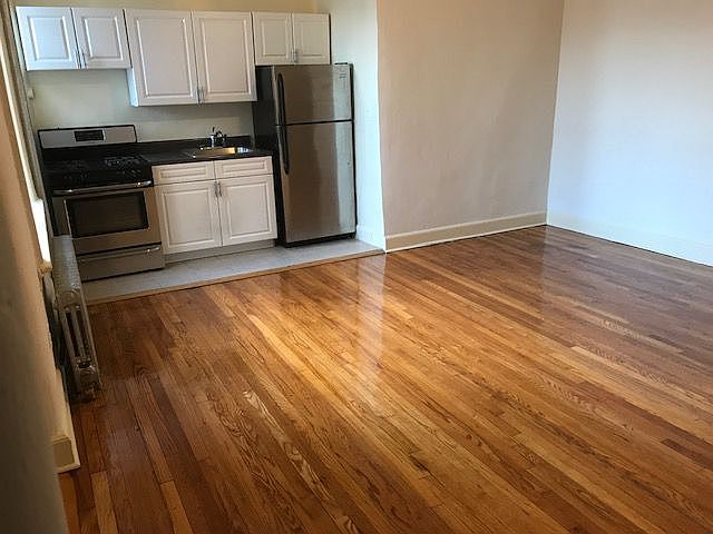1st image of 4536 39th Pl APT 6D