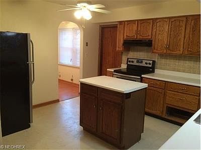 5th image of 798 Rosegarden Dr NE