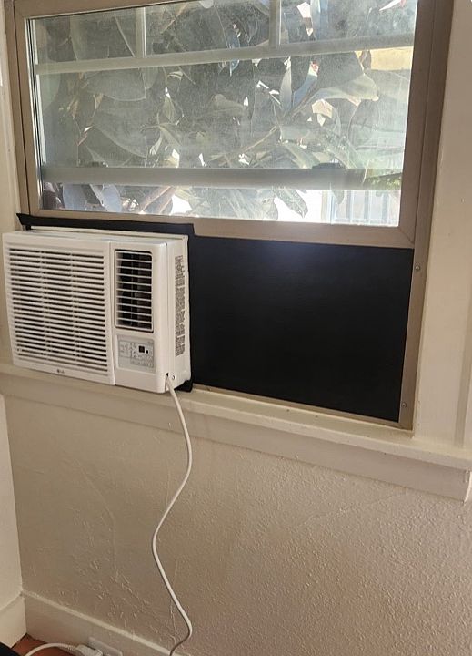 1st image of 1400 W Lakeshore Dr APT A