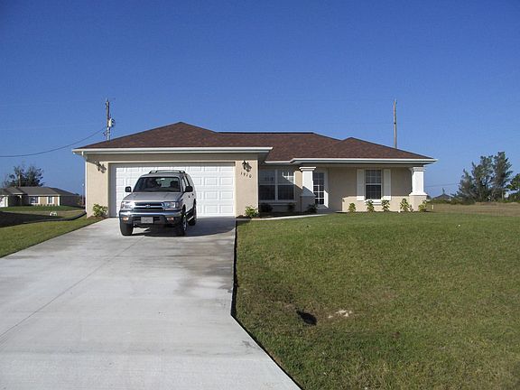 4th image of 1910 NW 1st Ave